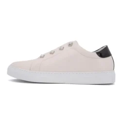 LES TROPEZIENNES PAR M.BELARBI Baskets basses cuir lisse Linda blanc Femme BLANC ECRU Sale