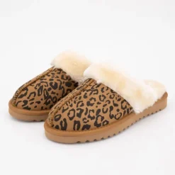 LOVETT Chaussons fourrés léopard Femme MARRON