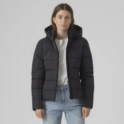 VERO MODA Doudoune courte Jessie avec capuche Femme NOIR Best