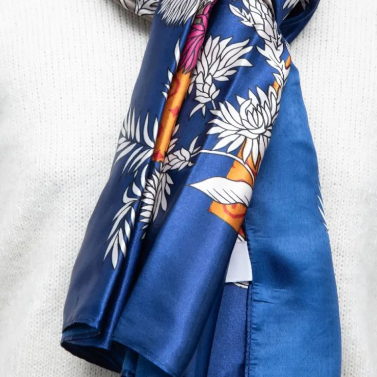 MANOUKIAN Foulard effet satiné à fleurs avec motif graphique 90x180cm Femme BLEU FONCE Hot