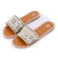 KELARA Mules avec bride à perles inscription saint tropez Femme ARGENT New