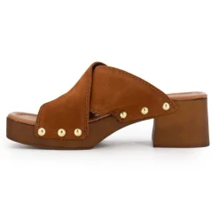 LES TROPEZIENNES PAR M.BELARBI Mules croisées pipa à talons de 6cm avec clous doré Femme MARRON Best