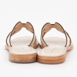 LES TROPEZIENNES PAR M.BELARBI Mules damia en cuir avec logo Femme BLANC ECRU Clearance