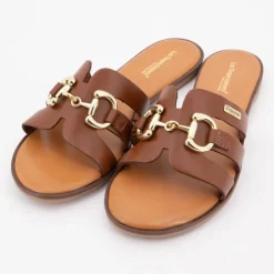 LES TROPEZIENNES PAR M.BELARBI Mules hamia tan avec boucle dorée Femme MARRON Discount