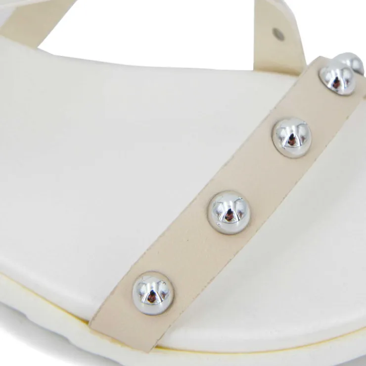 MARIAMARE Sandales plates à brides cloutées semelle crantée Femme BEIGE Hot