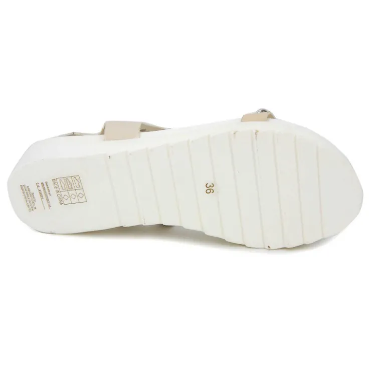 MARIAMARE Sandales plates à brides cloutées semelle crantée Femme BEIGE Hot